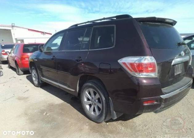 Toyota Highlander - 14