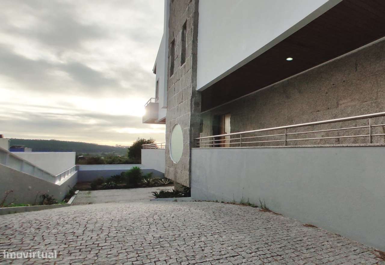 Moradia T4 NOVO PREÇO a 25min. do Porto-29