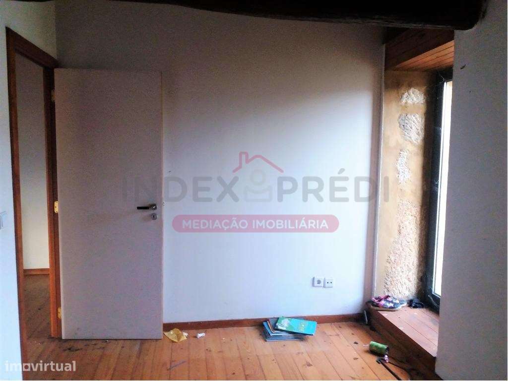 Duas moradias (1 moradia V1 + 1 moradia V2) em Alvarenga, Arouca-6