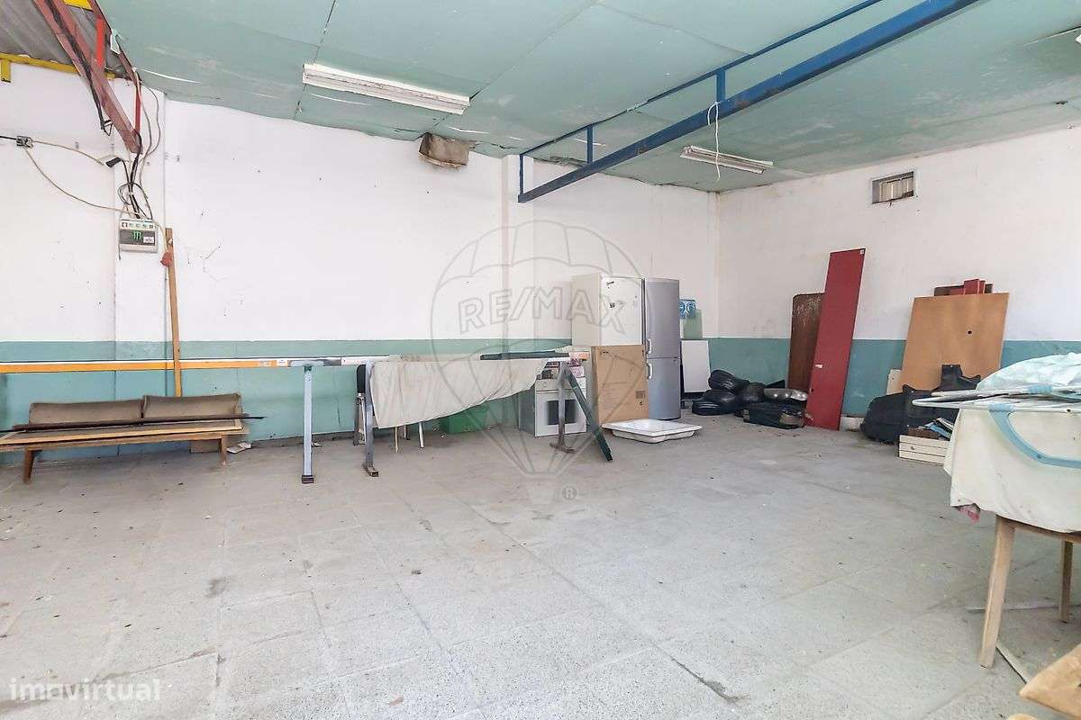 Moradia T4 para venda-49