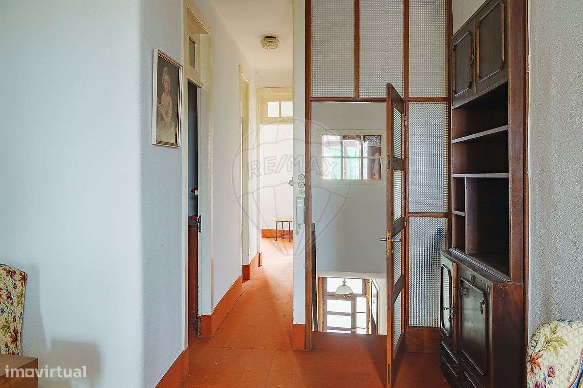 Moradia T8 para venda-8