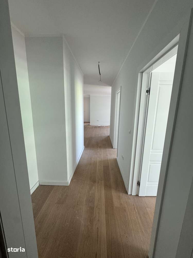 Apartament 3 camere la KFC mall-7