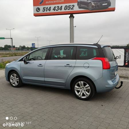 Peugeot 5008 - 12