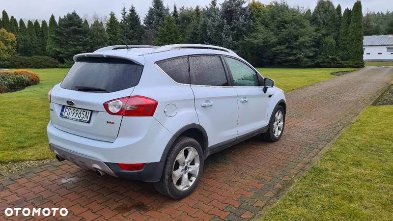 Ford Kuga - 4