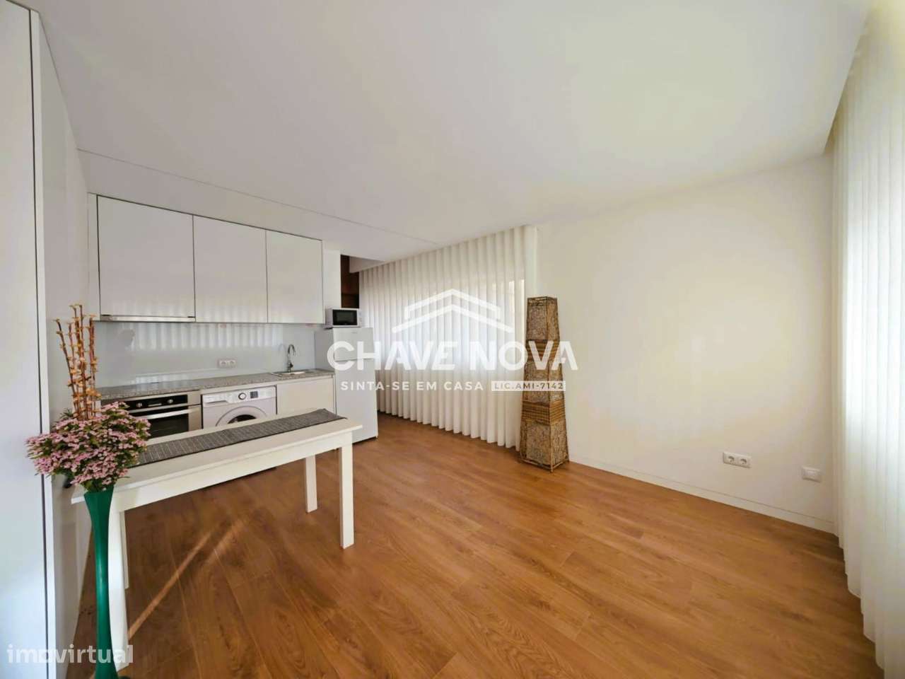 Apartamento T0 em Vila Nova de Gaia, Pedroso - Ref. GRJ/00173/RS - Grande imagem: 2/13