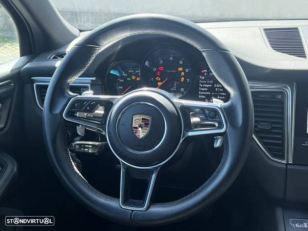 Porsche Macan Standard - 19