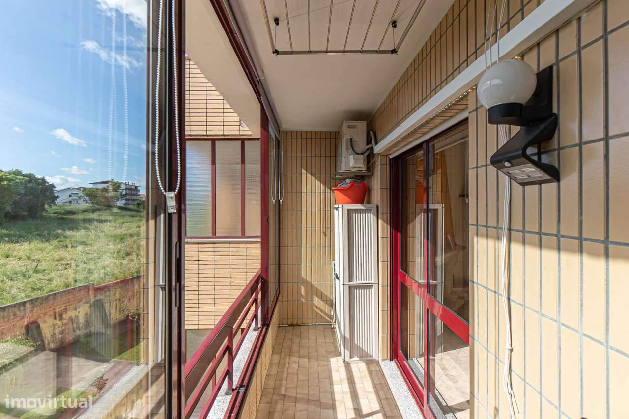 Oportunidade Imperdível, T3 Gondomar, condomínio Privado. Junto  Metro-8