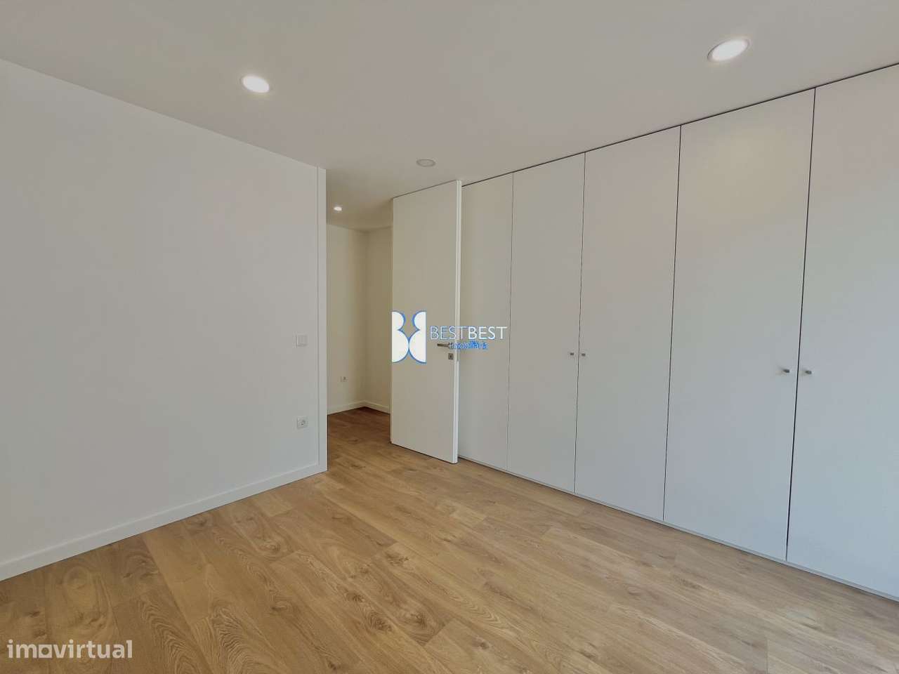 T3 NOVO , GRANDE VARANDA, DESIGN MODERNO, EQUIPADO, AIRO, BARCELOS-23