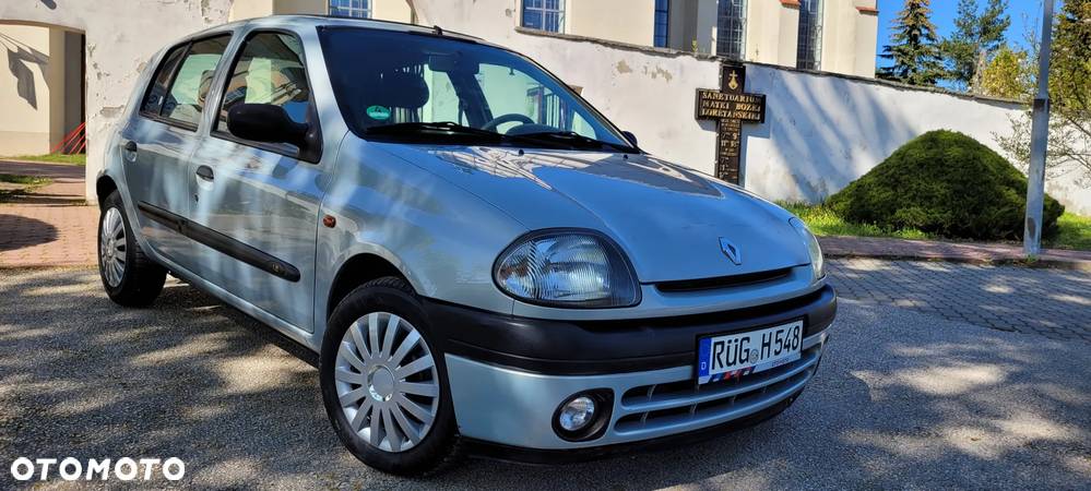 Renault Clio 1.2 16V Authentique - 3