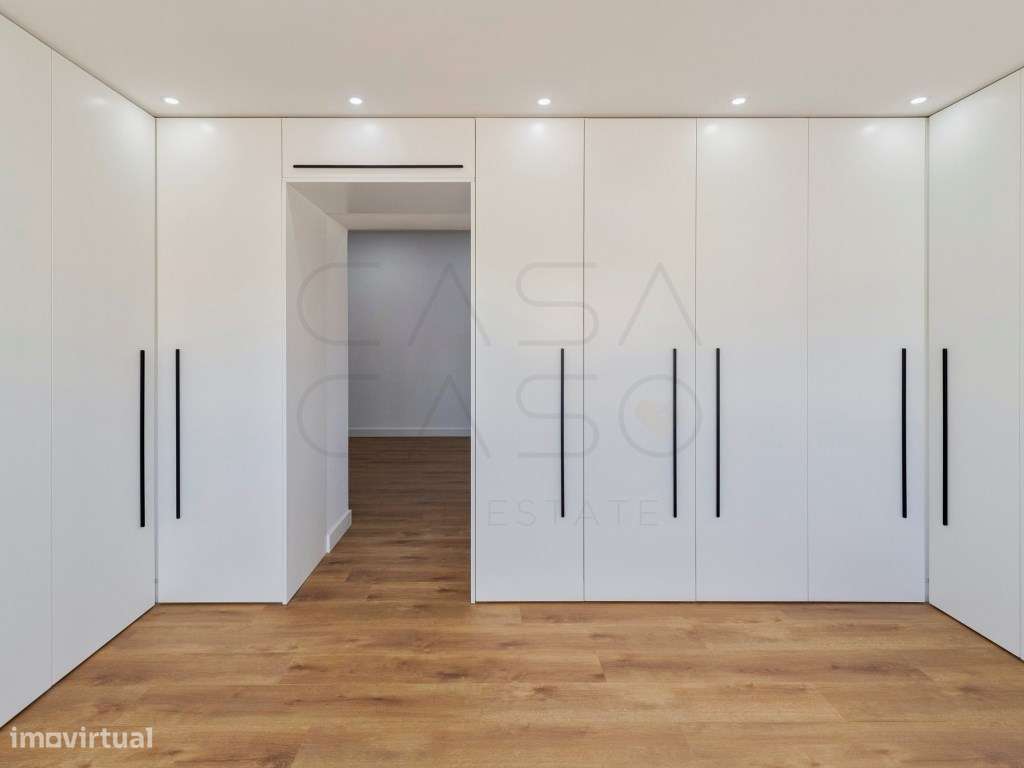 NOVO - Moradia de T4+2 no Bairro da Conceição-23