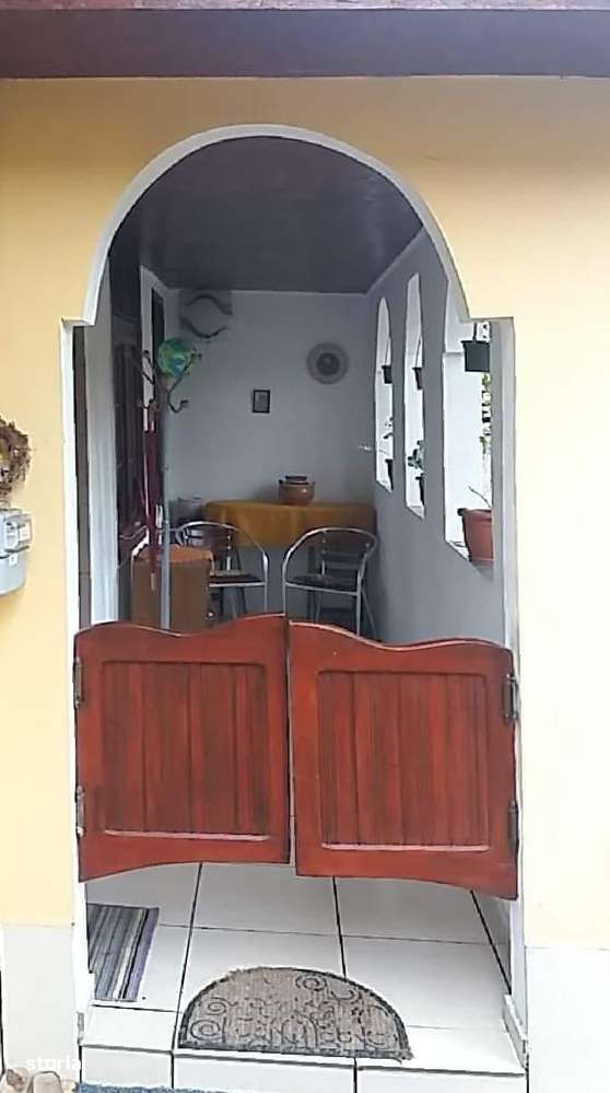 Ap la casă, curte comună, 1 cameră, 40mp, Odobescu!-6