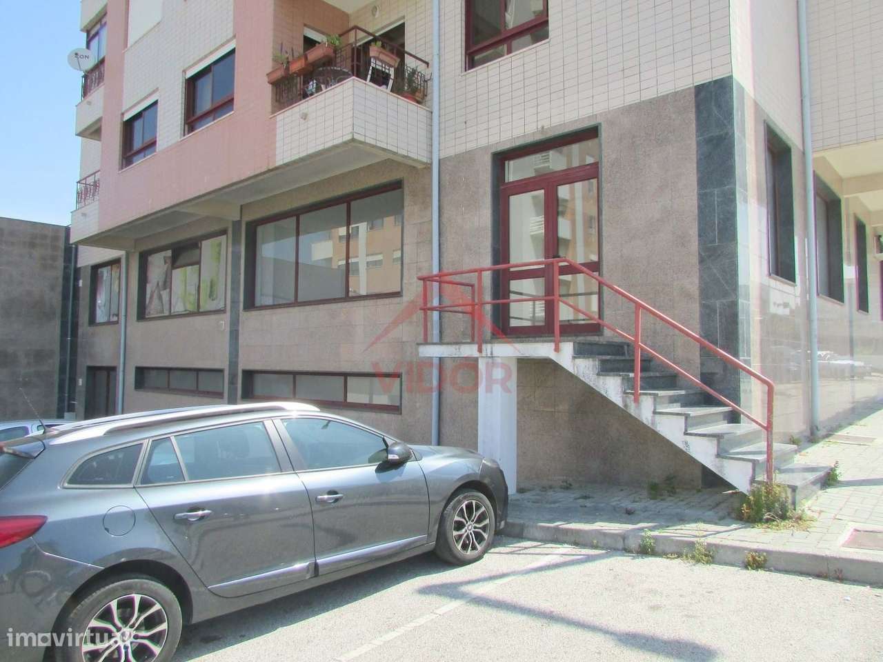 Loja de 93m2 c/ montras junto ao E.Leclerc Figueira da Foz - Grande imagem: 2/15