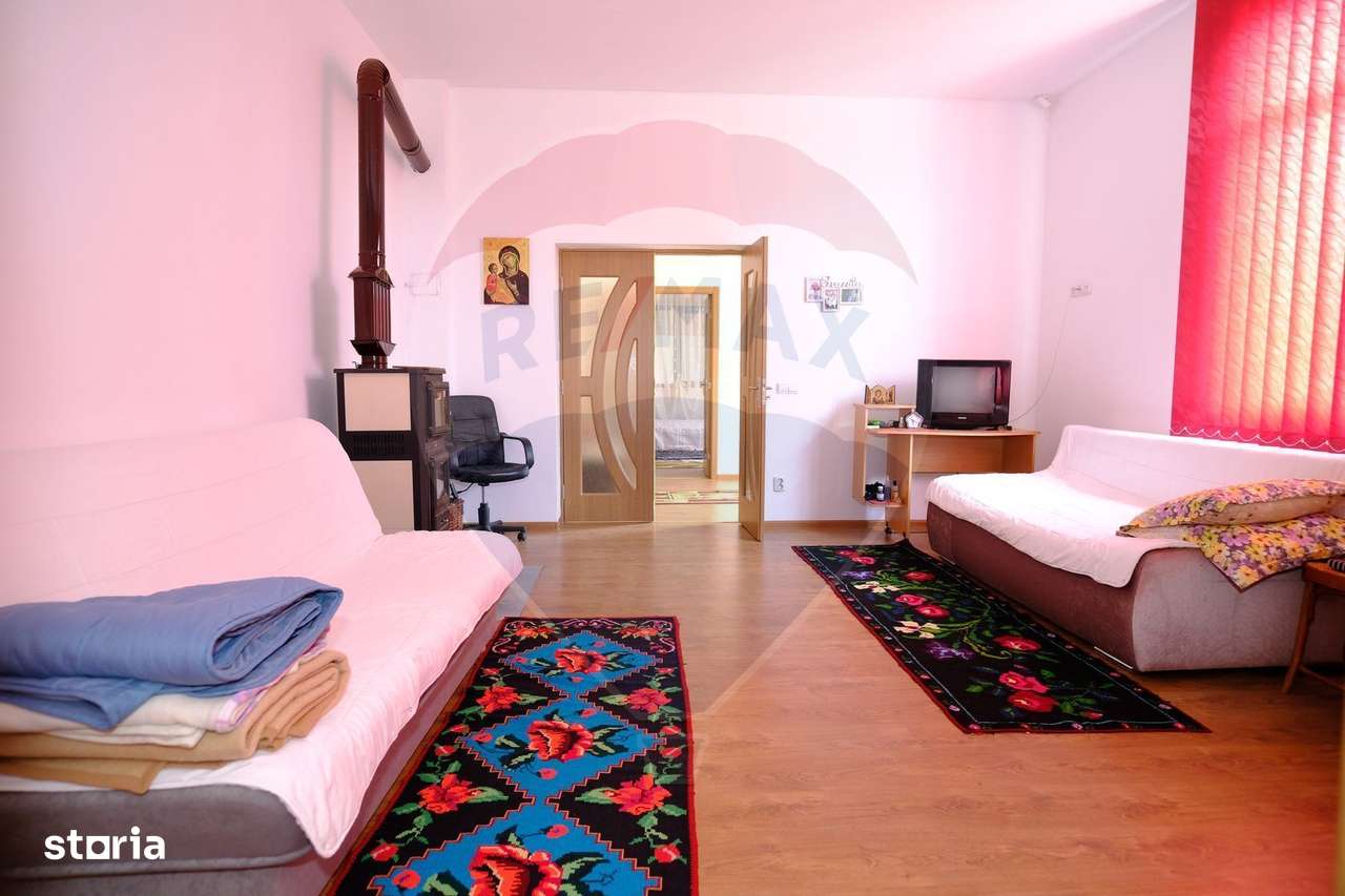 Casa renovata, mobilata si utilata, livada, Lita!-3