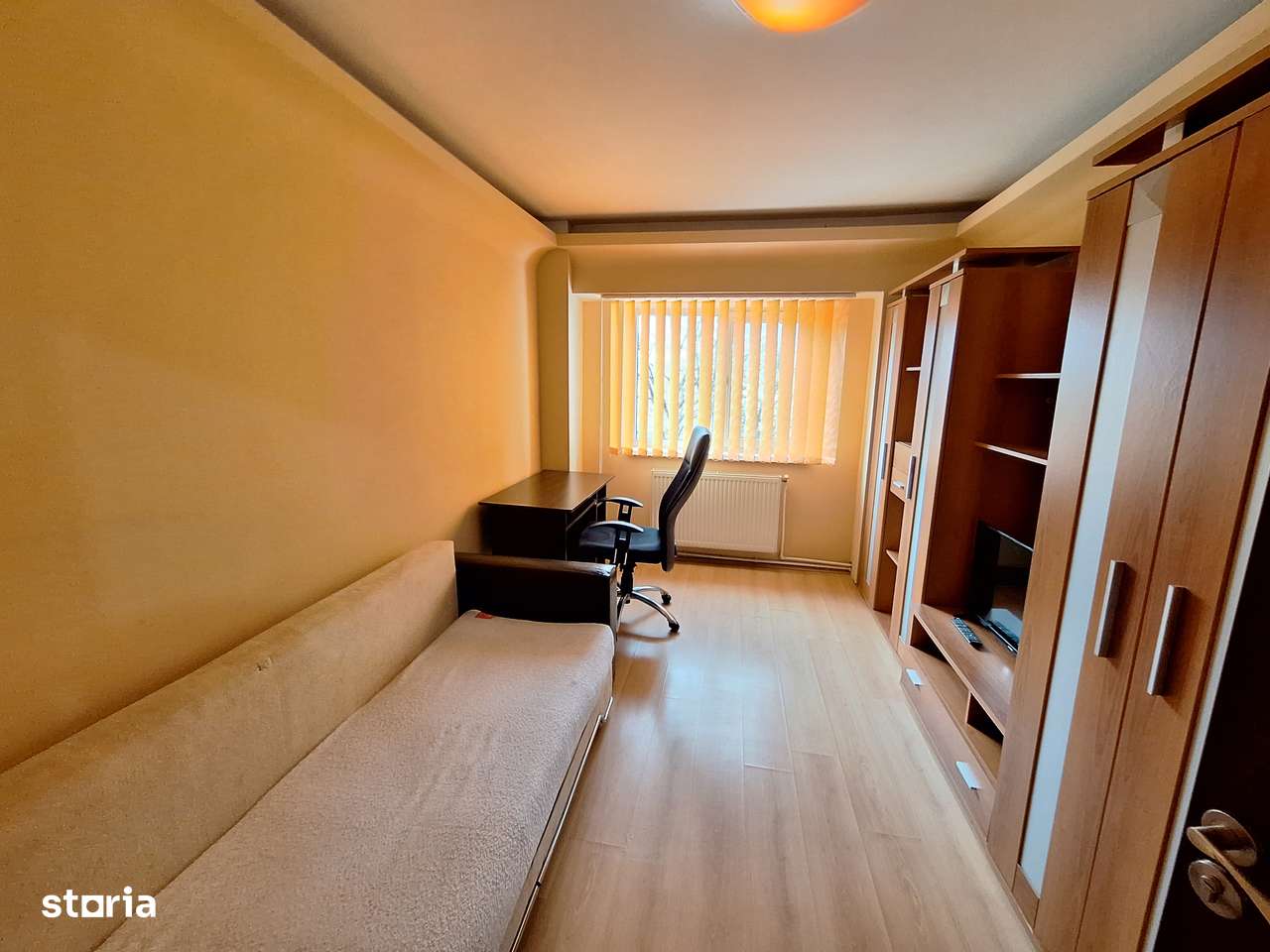 Apartament 3 camere, decomandat, 2 bai, zona Orizont-Bacau-6