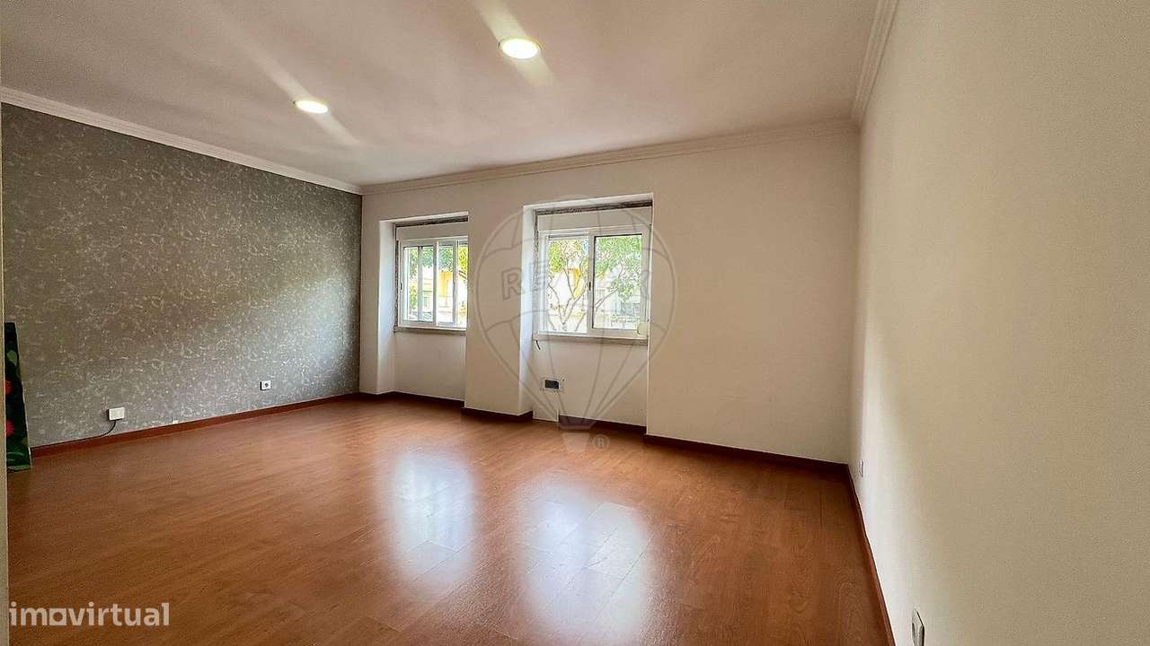 Apartamento T2 para arrendamento - Grande imagem: 4/9