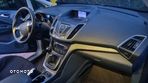 Ford Grand C-MAX - 12