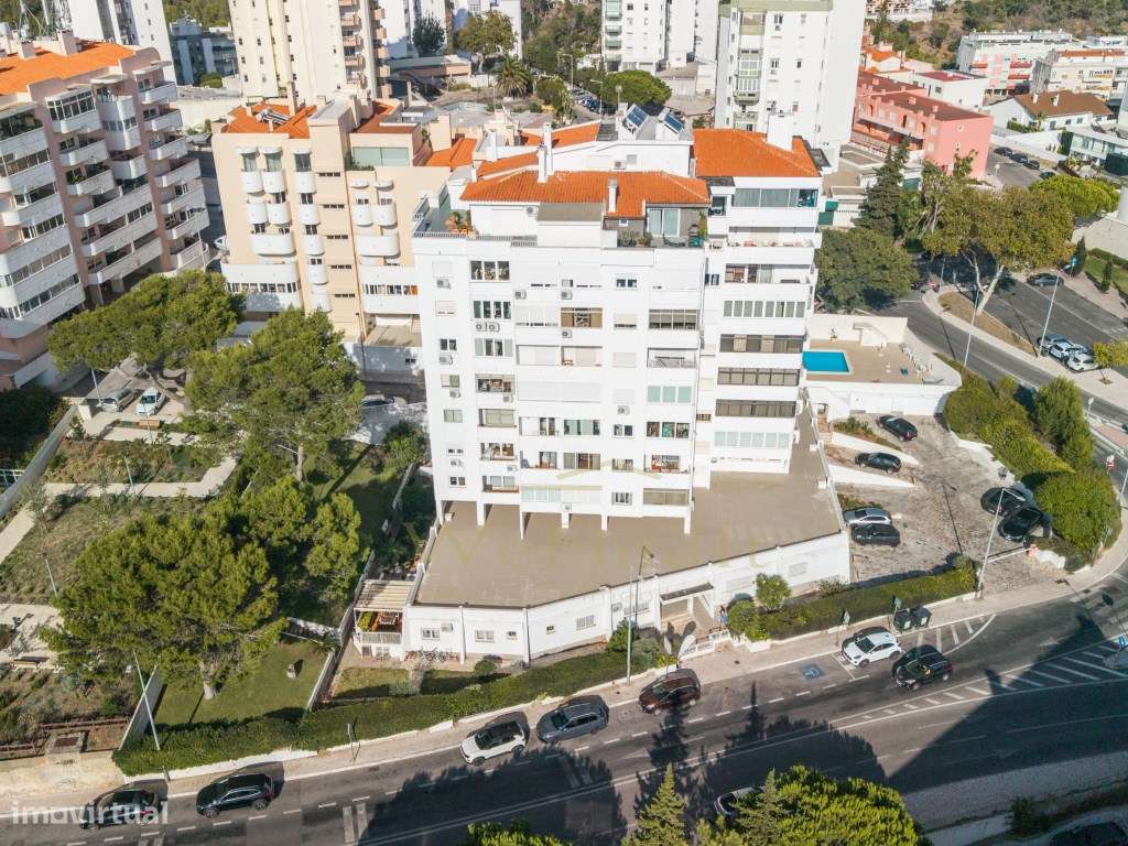 Charmoso e elegante T2, totalmente remodelado, com estacionamento e...-18