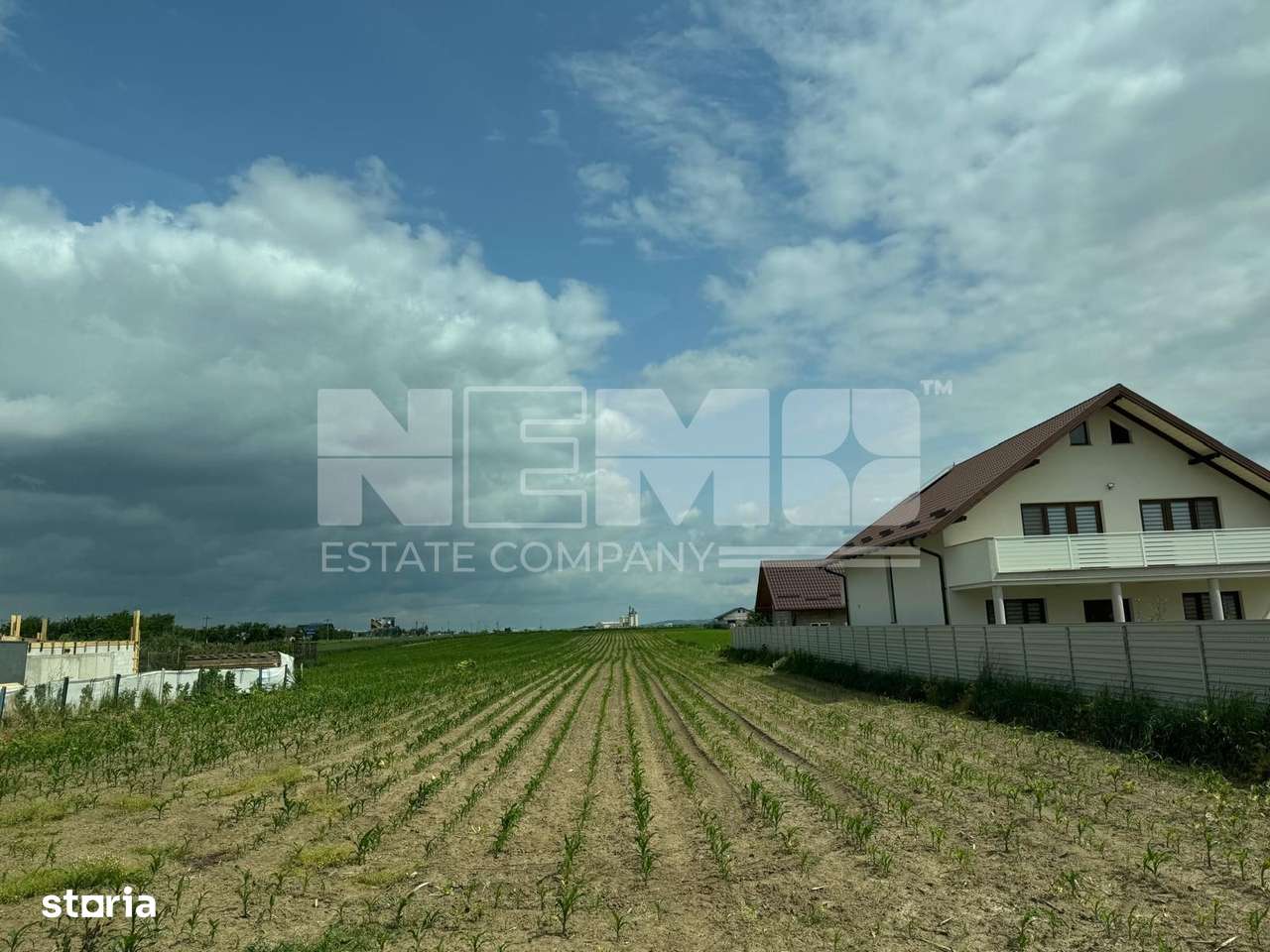 Vând Teren Intravilan 18.500Mp|  Dumbrăveni/SuceavaI 6000 EuroAr - Imagine principală: 2/3