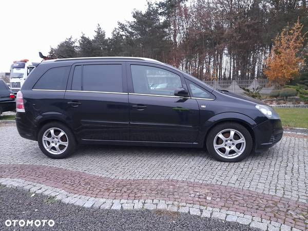 Opel Zafira 1.8 Elegance - 2