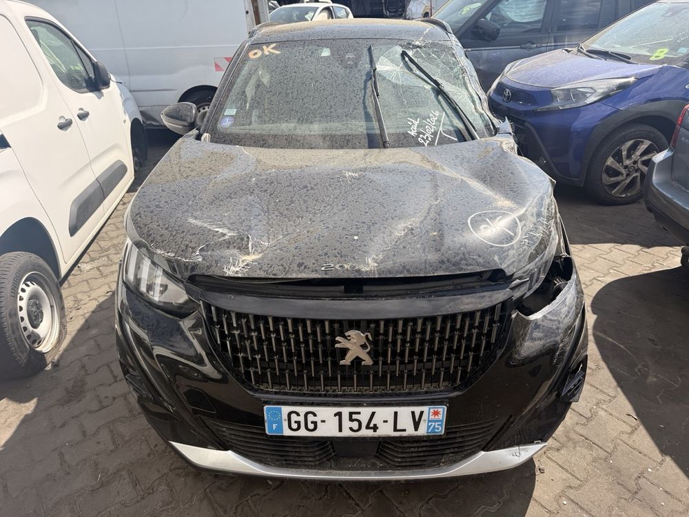Peugeot 2008 II PureTech 130 EAT8 GT 2022