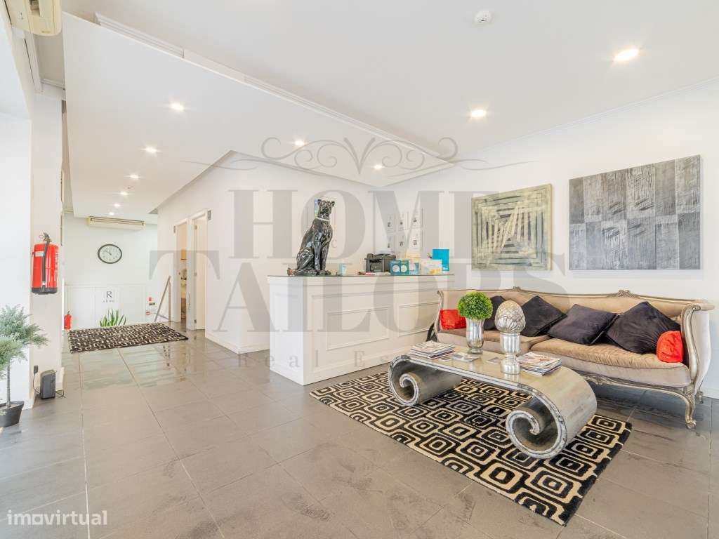 Trespasse de Clínica de Beleza - Localização Premium em Almada-7