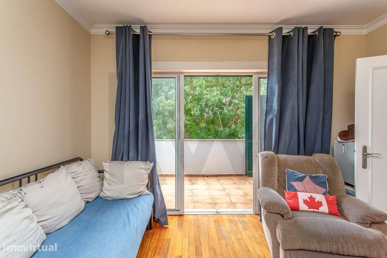 Moradia de Luxo T3 + 1 com Piscina e Jardim Privado em Alcabideche, Ca-53