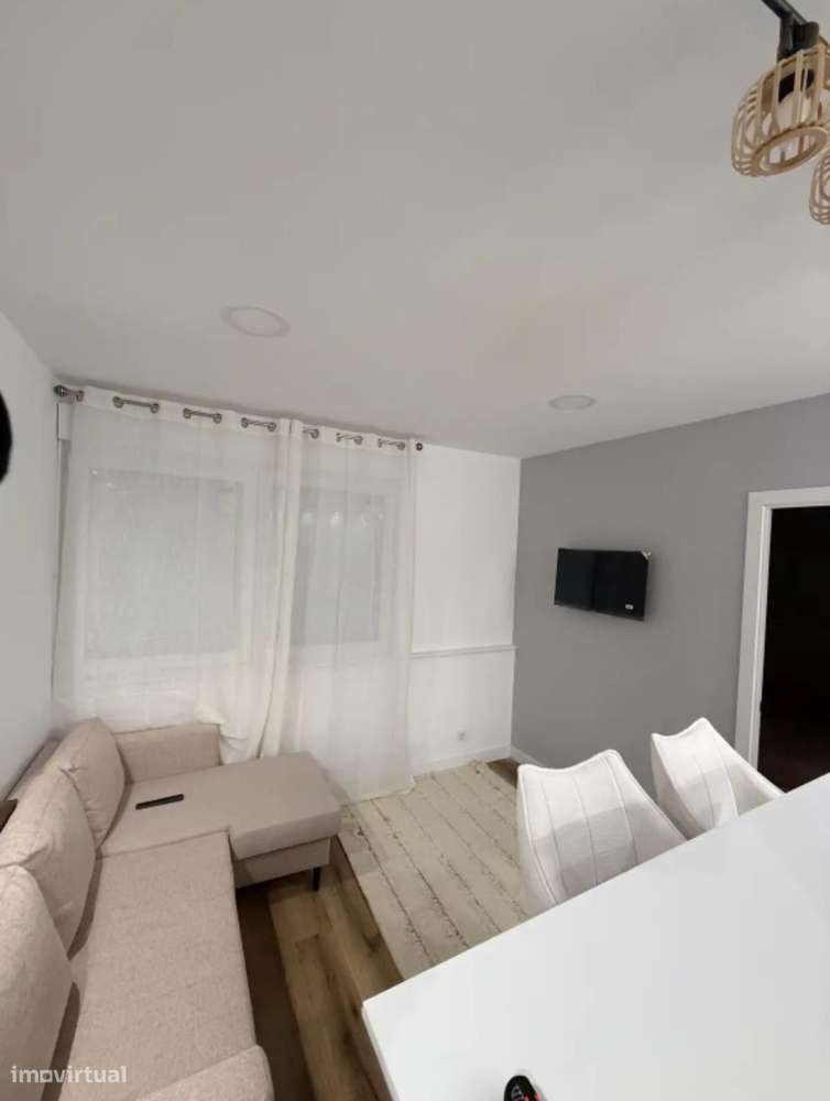 Apartamento com 1 quartos - localizado em Santo Ildefonso Porto - Grande imagem: 3/39