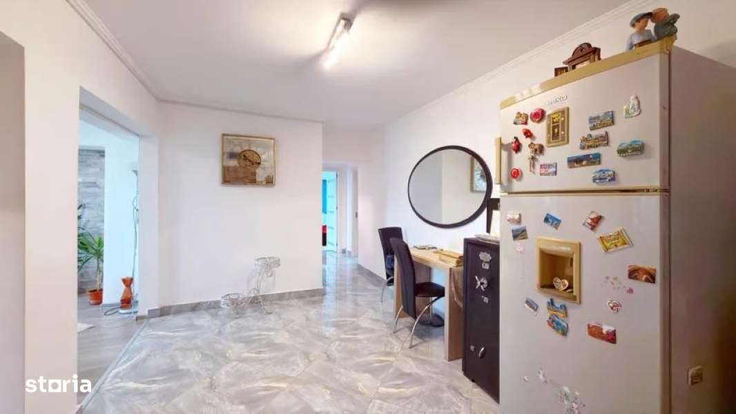 Vanzare Apartament 3 Camere Decomandat Renovat - Rond P-ta Alba Iulia-5