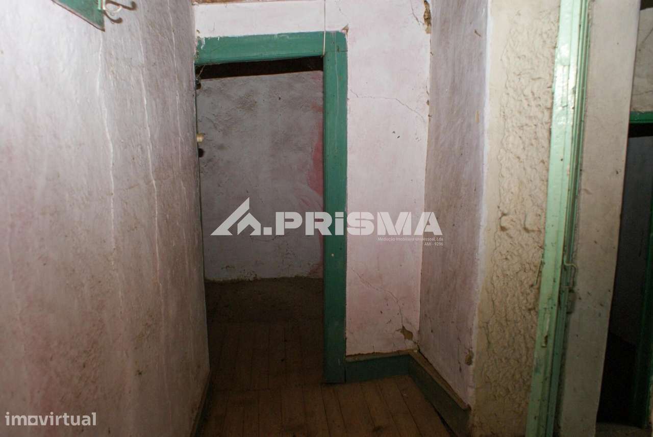 Moradia com espaço exterior para venda em Zebras, Fundão-13
