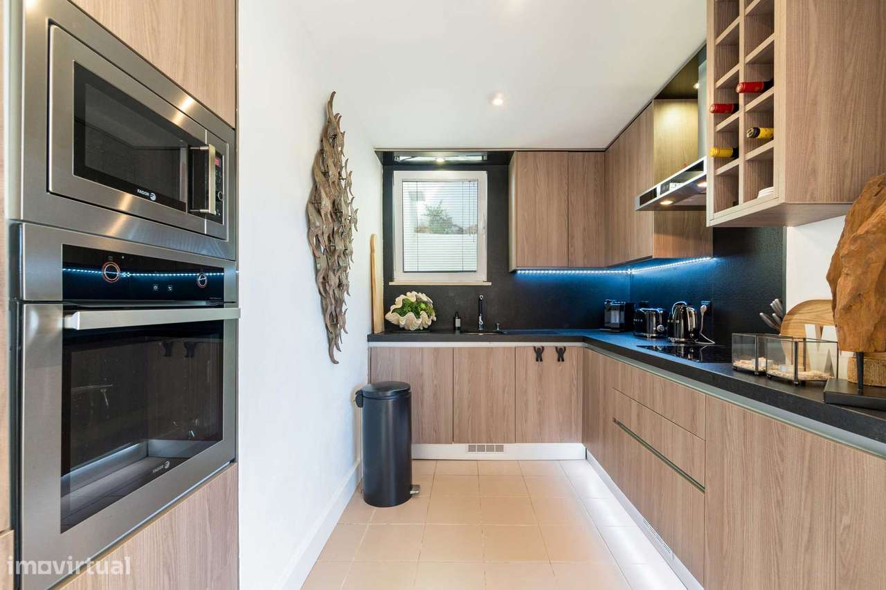 Casa elegante de 2 quartos com piscina, perto de Guia-17