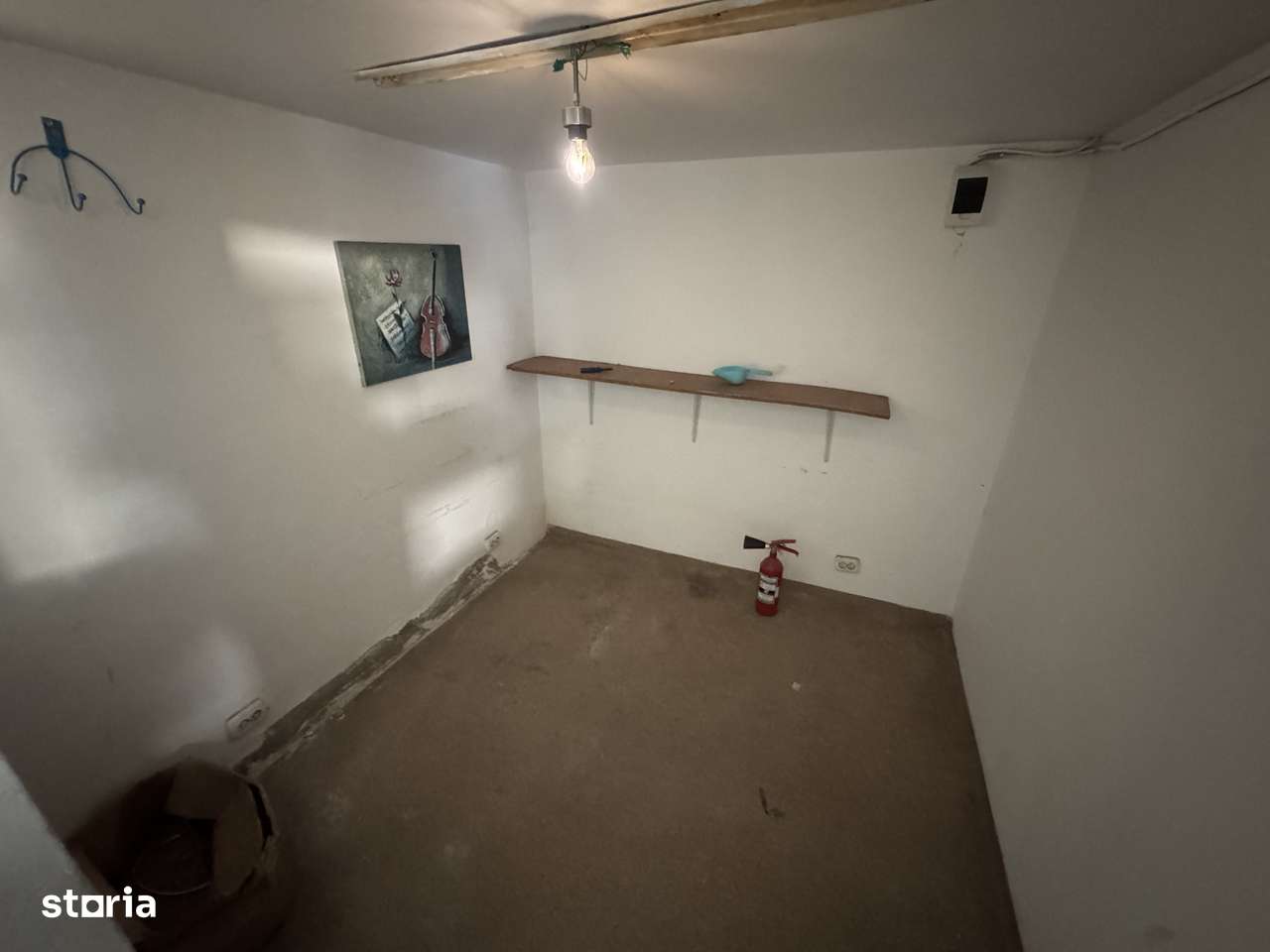 Hale pentru depozitare zona Halta Traian - Interioara 3 - Imagine principală: 5/9