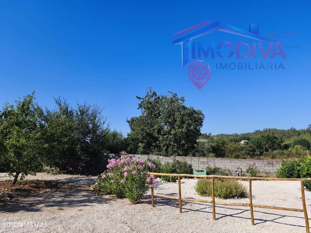 Moradia T3 recentemente renovada, com jardim em Graça, Pedrogão Grande-48