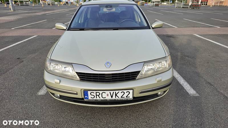 Renault Laguna - 1