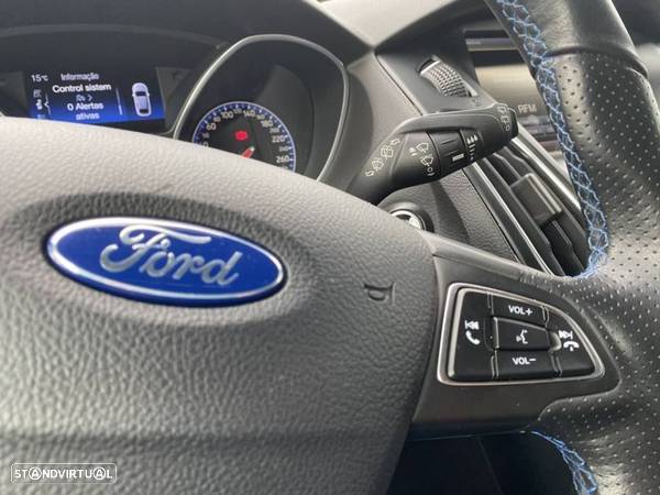 Ford Focus 2.3 EcoBoost RS - 31