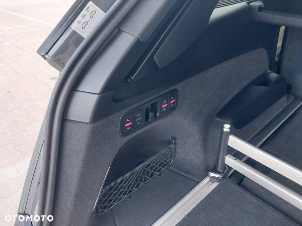 Audi Q7 3.0 TDI Quattro Tiptronic - 22
