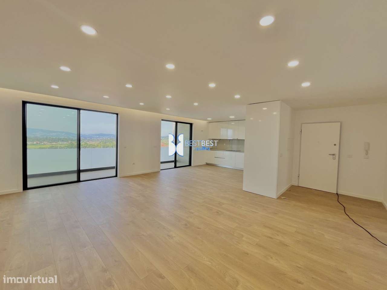 T3 NOVO , GRANDE VARANDA, DESIGN MODERNO, EQUIPADO, AIRO, BARCELOS-10