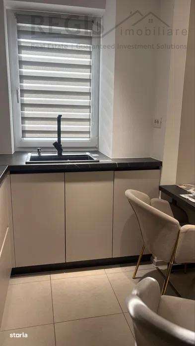 Apartament 3 camere TOP CITY CORESI cu parcare - Imagine principală: 3/8