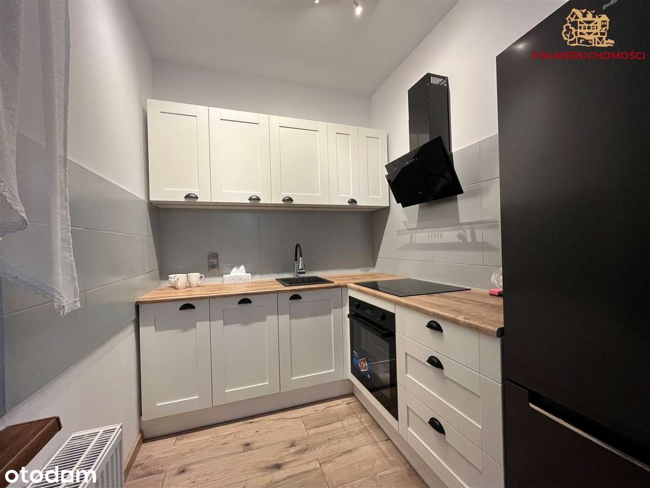 Bardzo przestronna kawalerka - Obrońców Pokoju - Pełny obrazek: 5/8