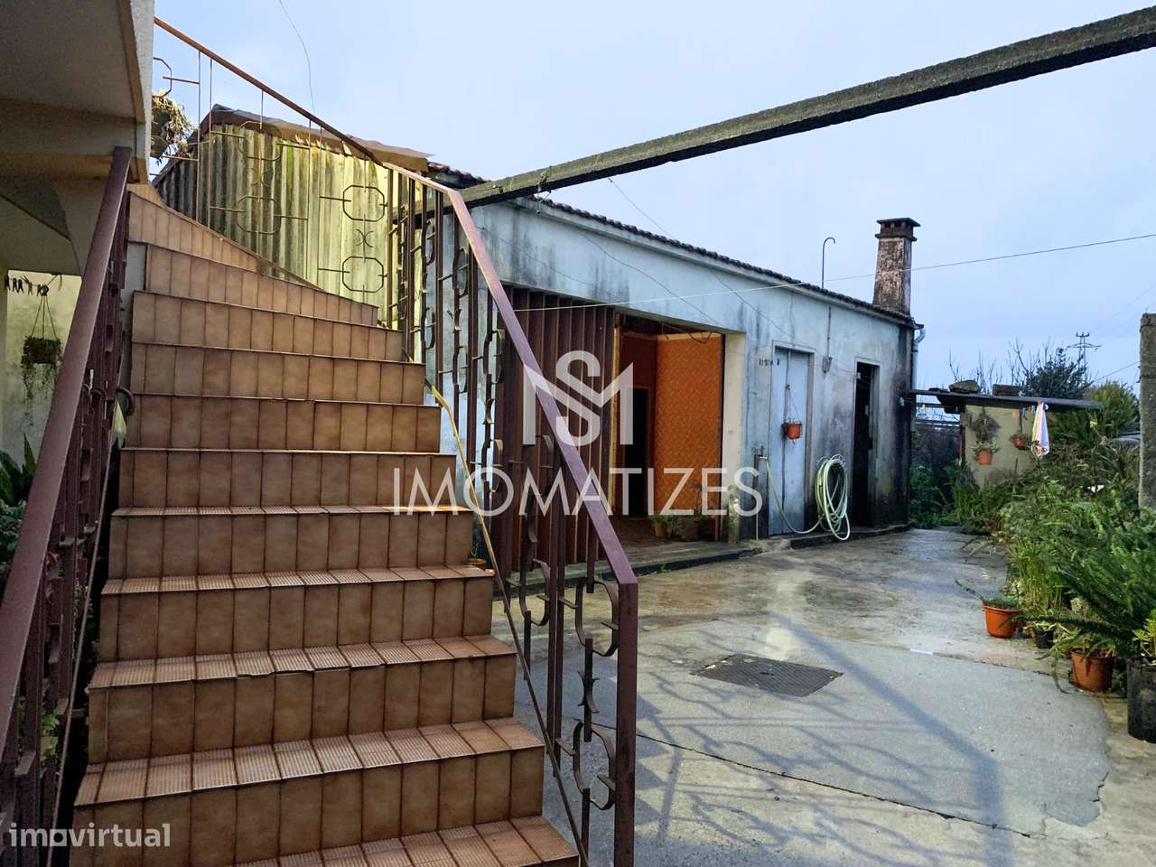 Moradia Bifamiliar T3 + T1 em São Romão do Coronado - Grande imagem: 2/30