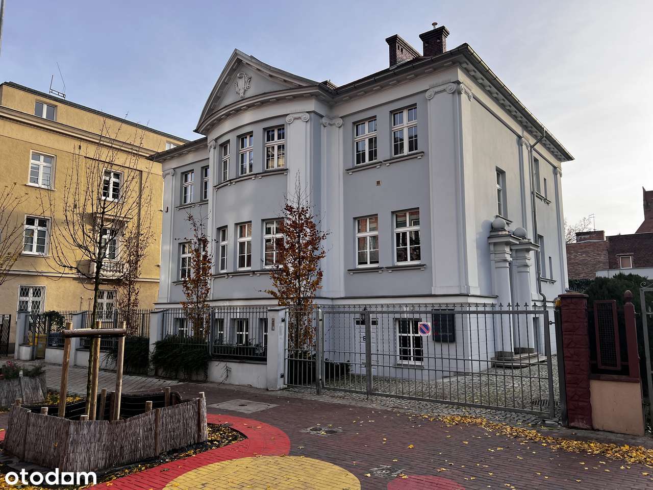 Wyjątkowy lokal biurowo - usługowy na Jeżycach