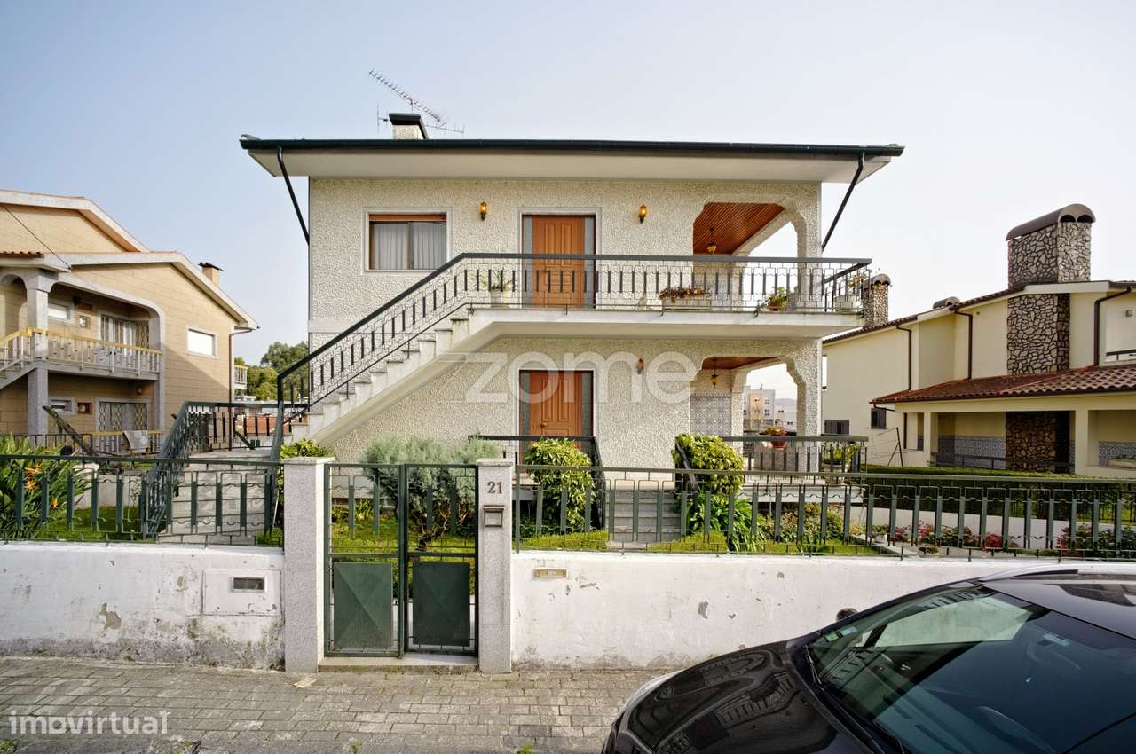 Moradia individual T5, em Areal de Cima, Braga - Grande imagem: 2/60