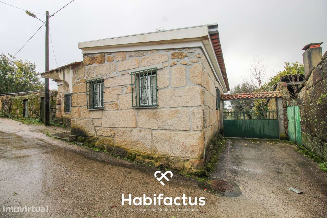 Moradia de pedra para venda T1+2 em Pedras Ruivas – Seixo da Beira - O - Grande imagem: 2/27