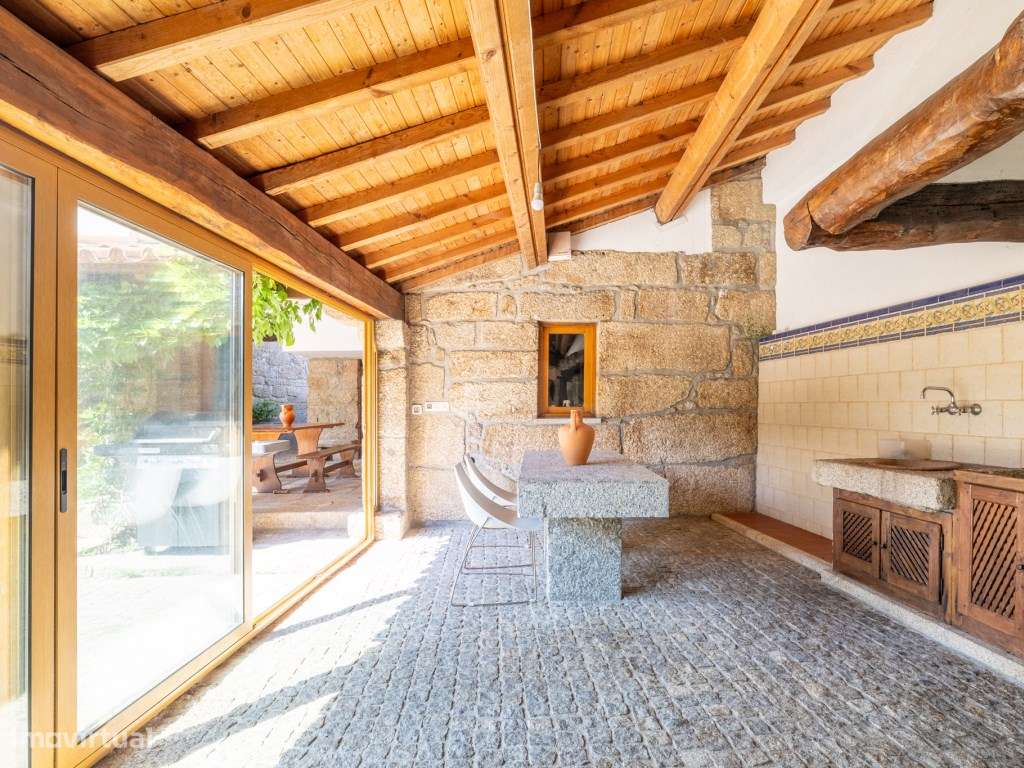 Moradia Rústica/Moderno T5 em S. Cosme - Grande imagem: 5/39