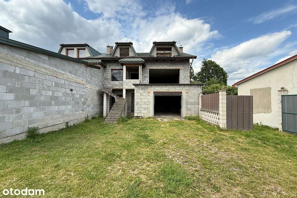 Duzy dom na ul. Skaryszewskiej-3