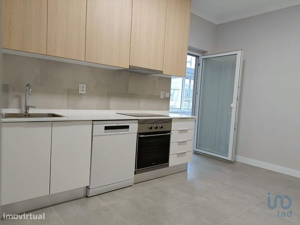 Apartamento T3 em Lisboa de 105,00 m2