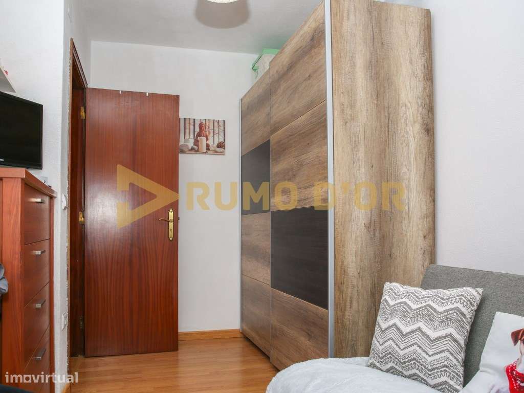 Moradia com Garagem-12