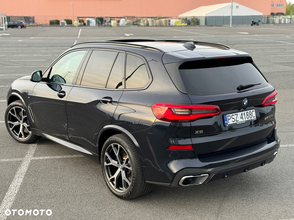 BMW X5 M M50d - 26