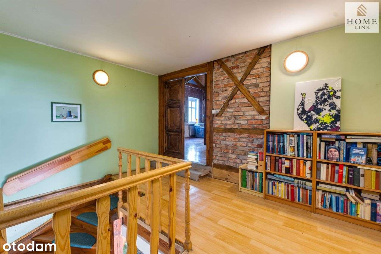 Dom w dawnej szkole nad jeziorem-15