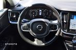 Volvo V60 D3 Geartronic Momentum Pro - 27