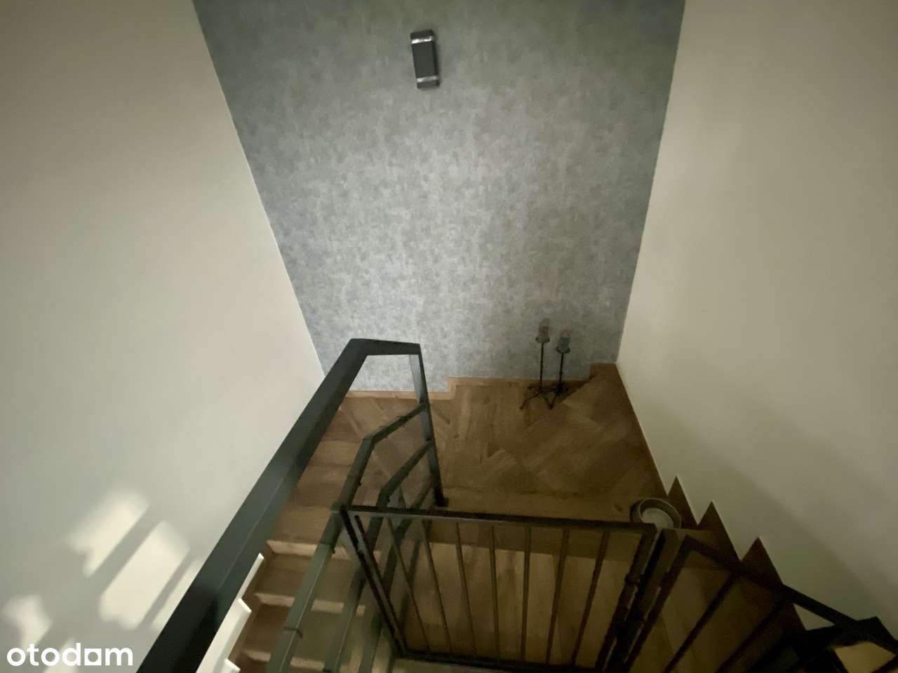 Przestronne 67 m² + prywatna klatka schodowa 30 m²  Bezczynszowe-10